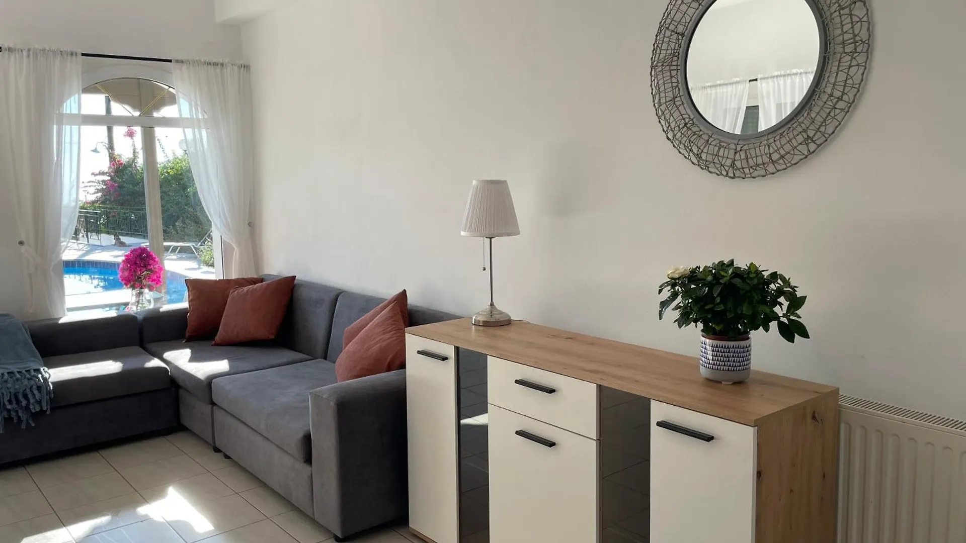 Villa Eleni Lakíthra 0*,